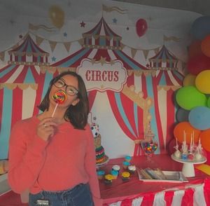 Meet your Posher, Jacqueline